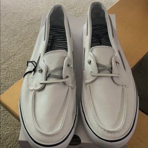 Brand new Sonoma white boat shoes size 10
